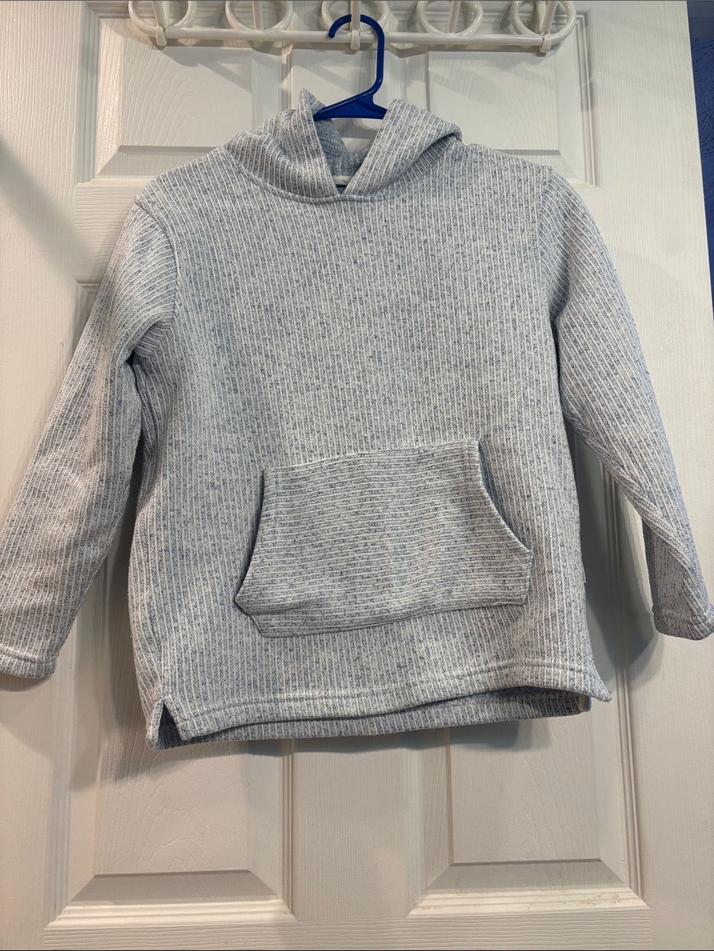 Buckle Light Gray Hooded Knit Sweatshirt
